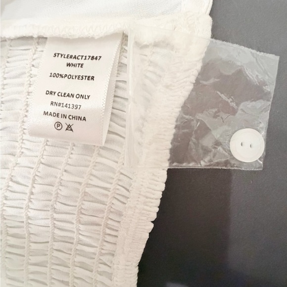 Astr Classic White Button Down Shirt - Picture 15 of 16